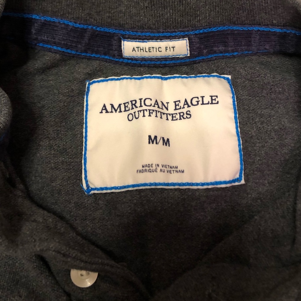 American Eagle 🦅 mens size medium gray polo shirt. - Picture 2 of 3